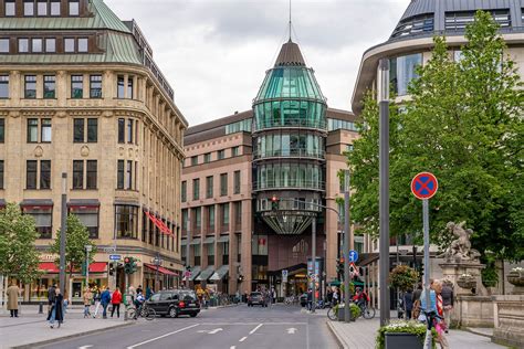 Luxury Shopping in Dusseldorf .